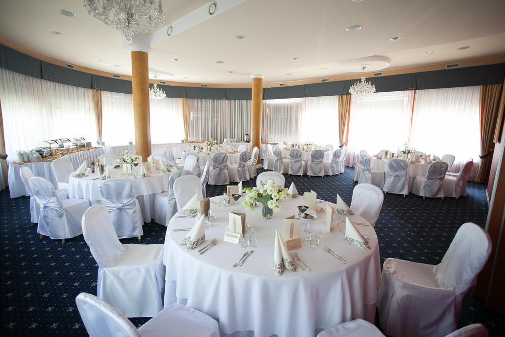 Hotel Twins II Varşova Dış mekan fotoğraf