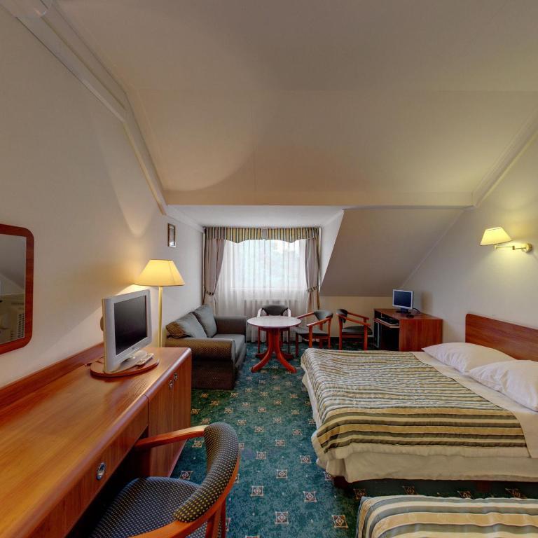 Hotel Twins II Varşova Oda fotoğraf